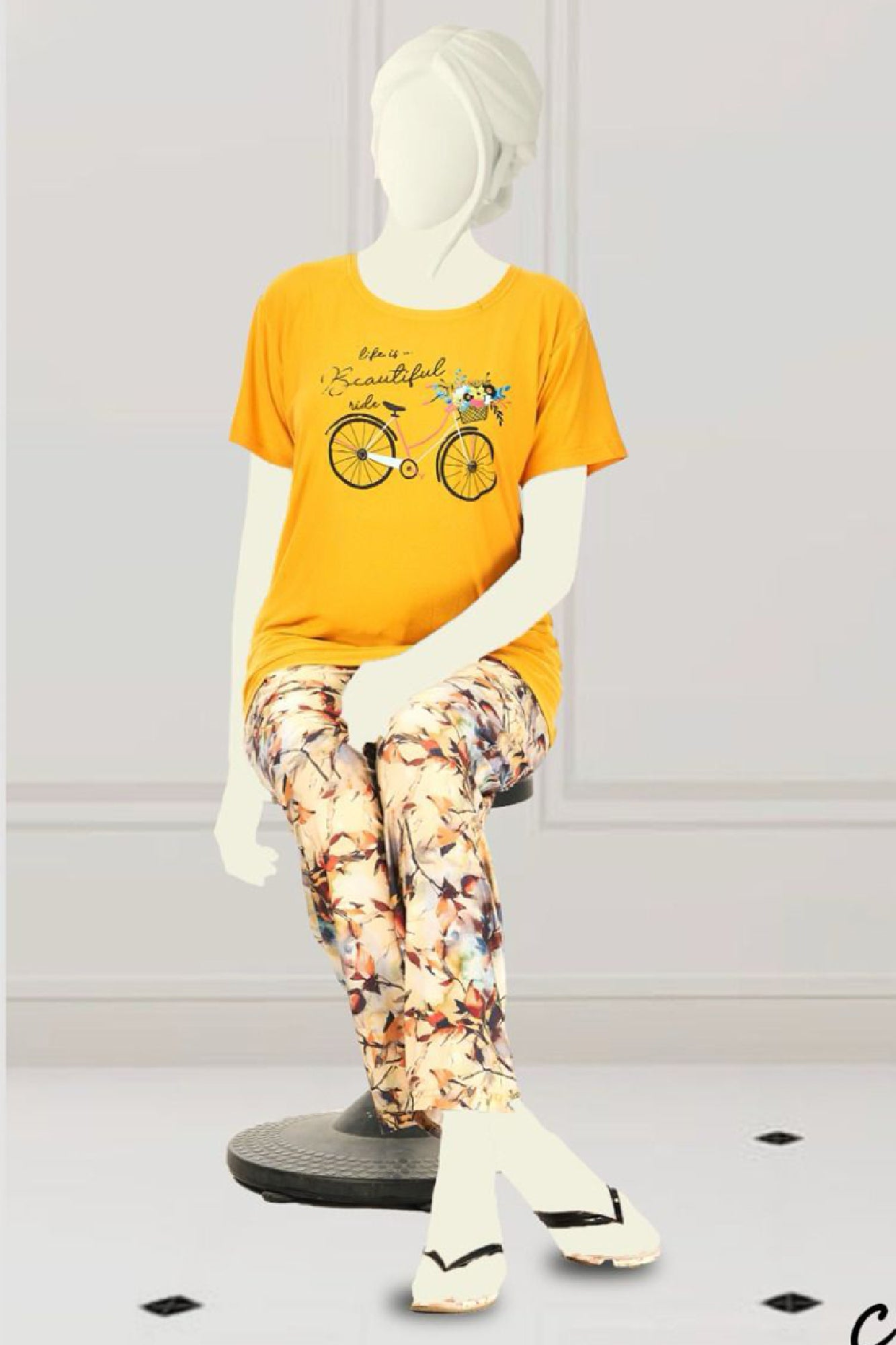 Elegant Ladies Night Suit