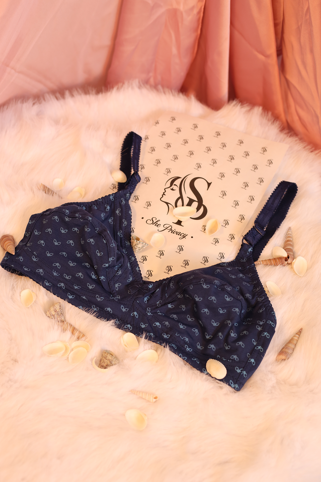 Criss Cross Strap Double Pad Big Push-Up Bra - 0070