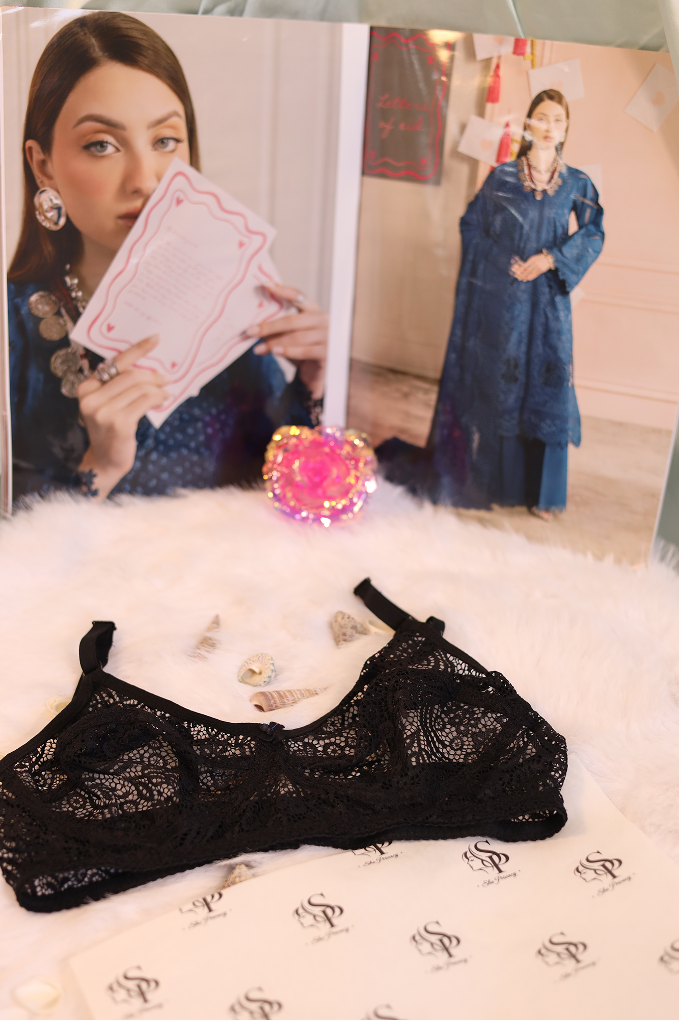 Pack of 2 Floral Lace Net Strappy Bras – 0074